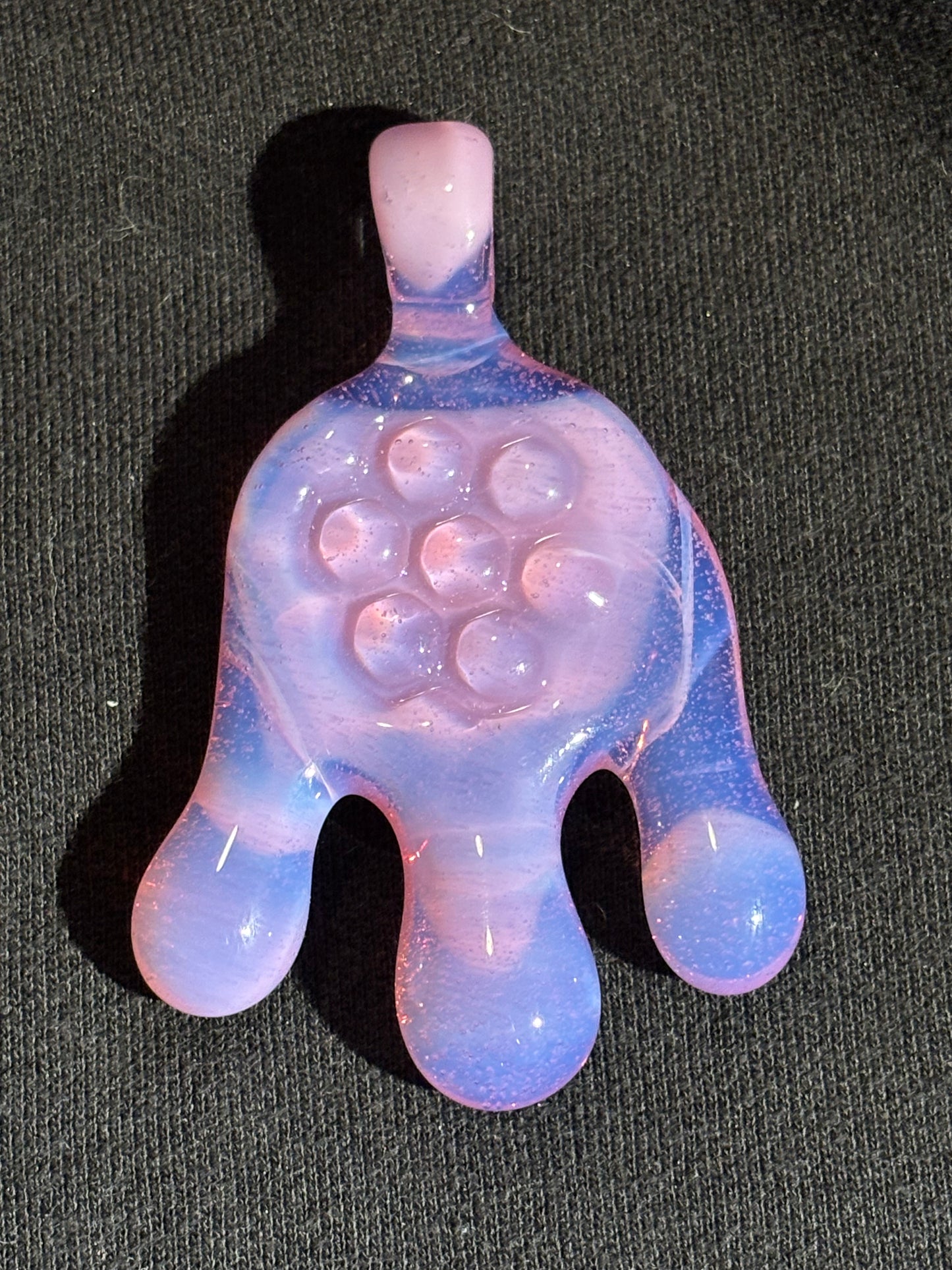 Honeycomb drippy pendant